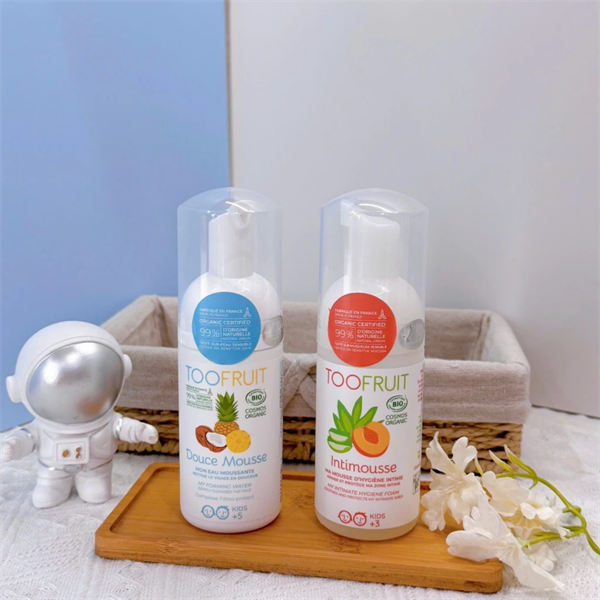 Sữa rửa mặt tạo bọt hữu cơ cho bé 5-14Y+ Toofruit dừa – dứa 100ml