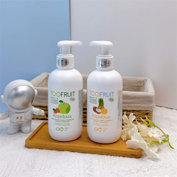 Dầu gội hữu cơ cho bé 3-14 tuổi Toofruit táo xanh – hạnh nhân 200ml