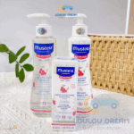 Sữa tắm gội 2in1 Mustela cho da nhạy cảm Soothing cleansing gel Pháp 300ml