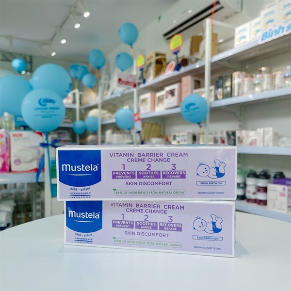 Kem hăm 123 Vitamin Barrier Cream Mustela Pháp 100ml